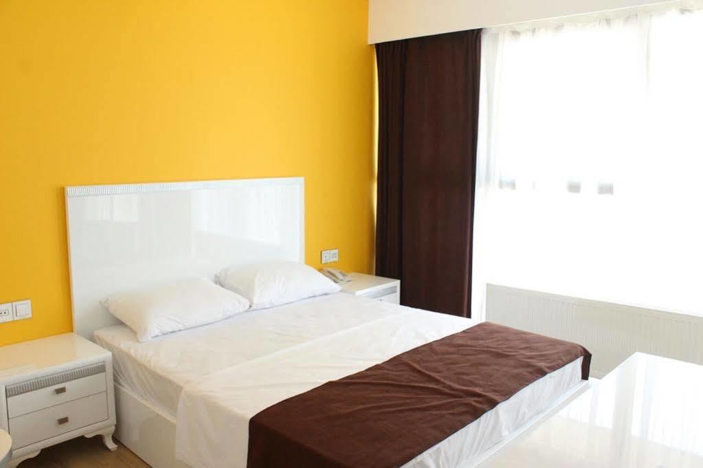 Mark City Hotel Bakoe Buitenkant foto